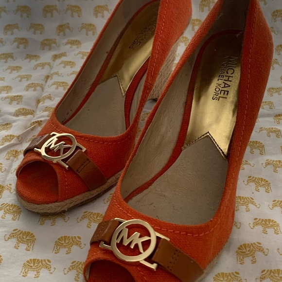 Michael Kors Meg Open Toe - Picture 1 of 5